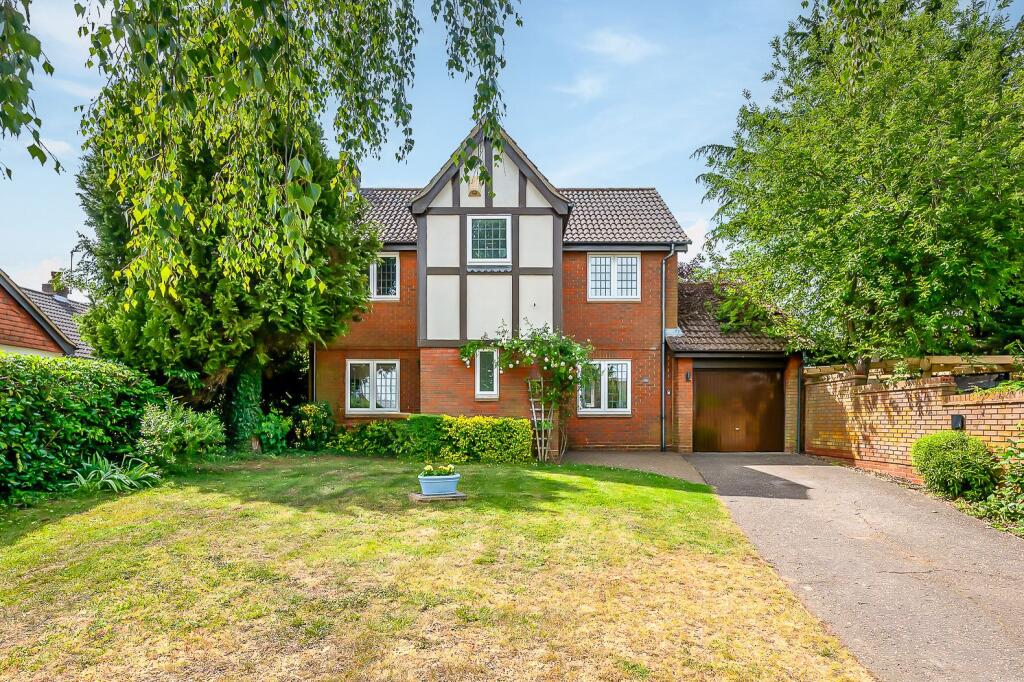 Main image of property: Roedean Close, Orpington, BR6