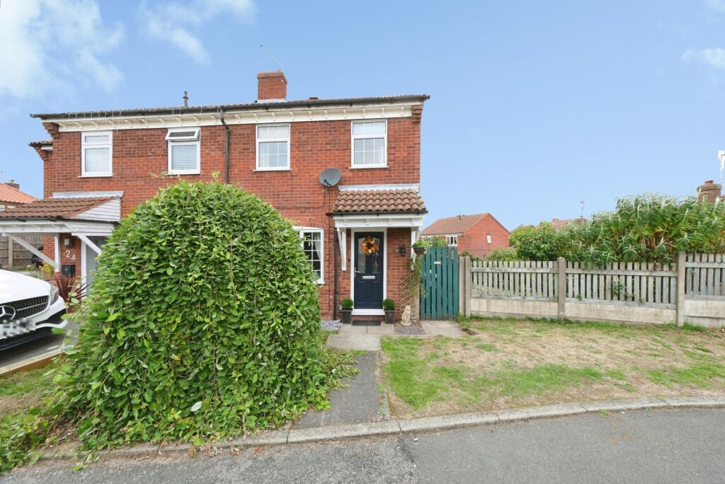 Main image of property: Saddlers Close, Forest Town, Mansfield, Nottinghamshire, NG19