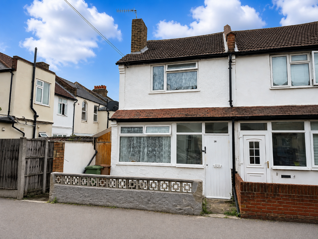 Main image of property: Wood Street, London, CR4