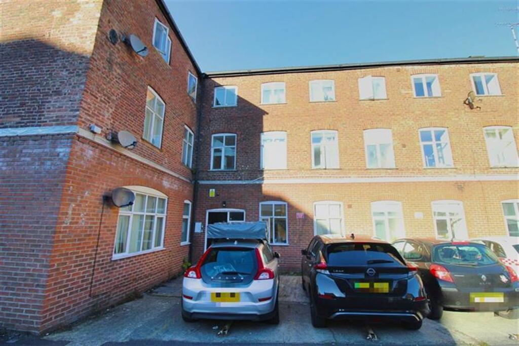 Main image of property: High Street, Stockport