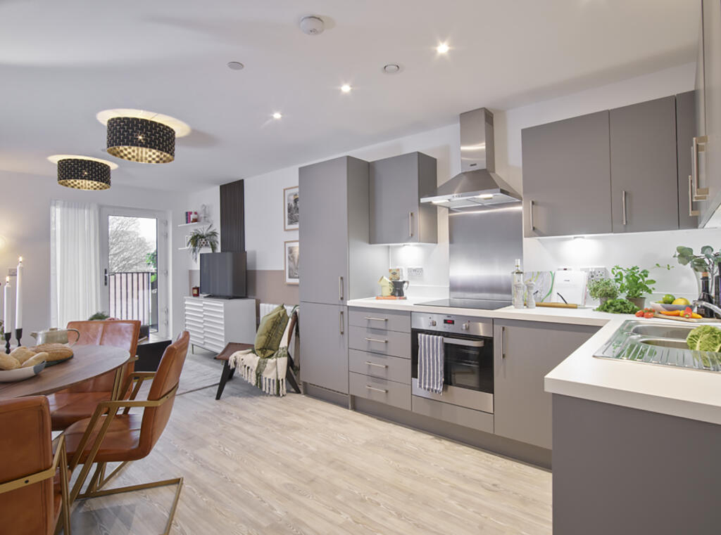 Main image of property: Meudon Avenue,
Farnborough,
GU14 7HP