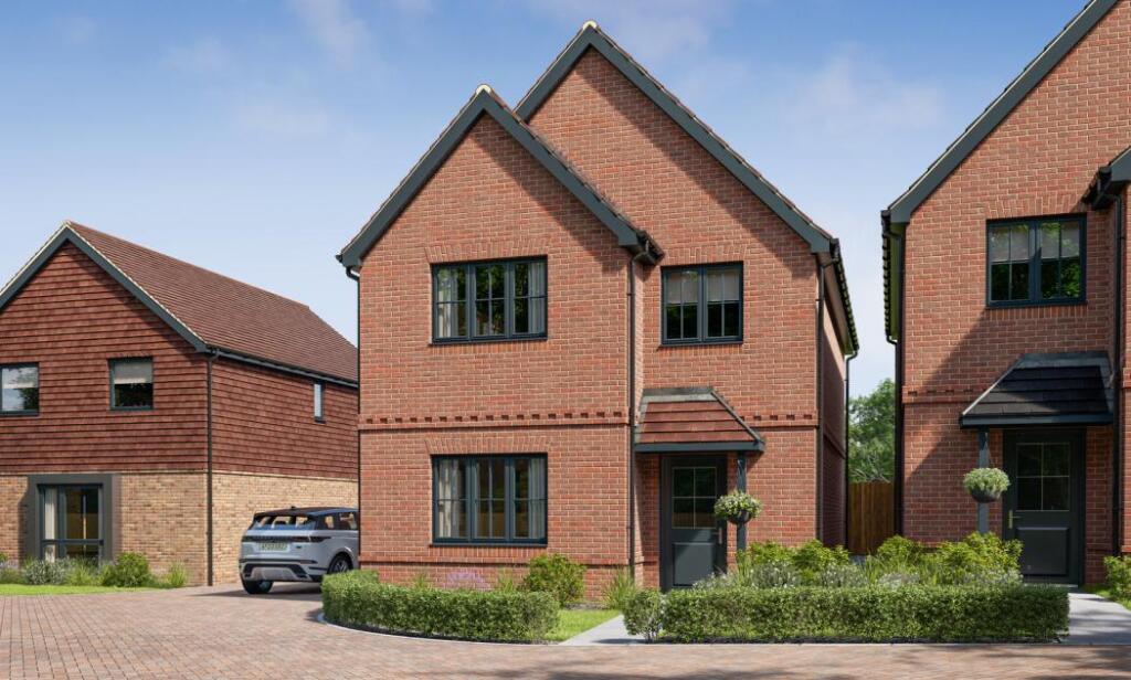 Main image of property: North Mundham, 
West Sussex,
PO201EP