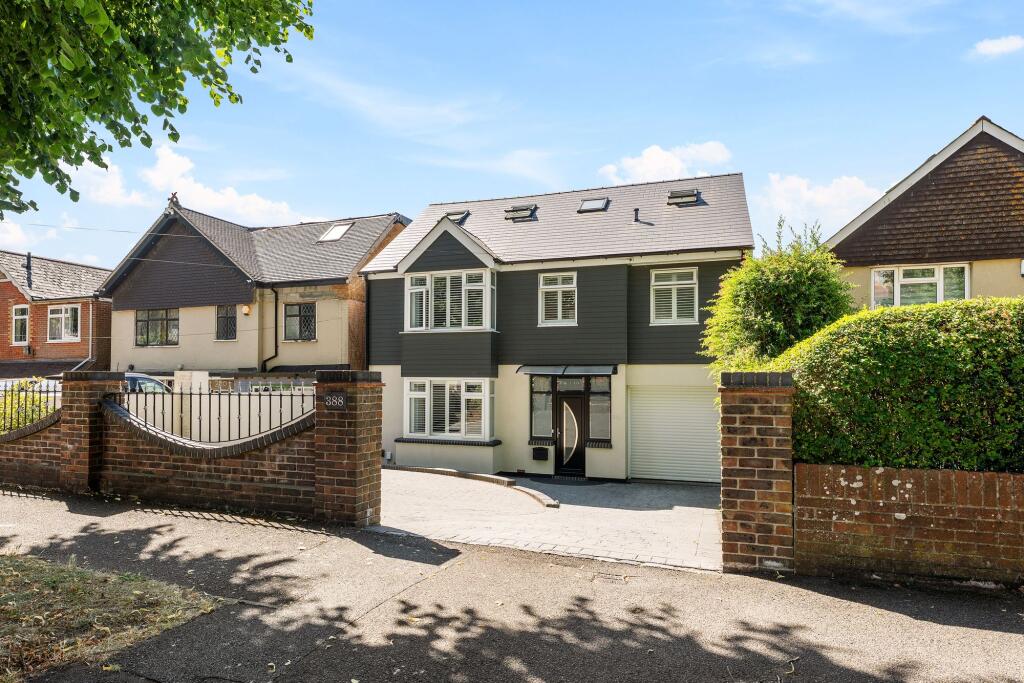 Main image of property: Havant Road, Farlington, PO6
