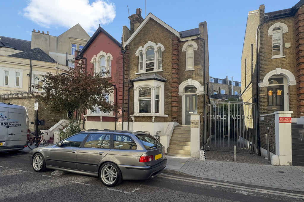 Main image of property: Brett Road Hackney, E8