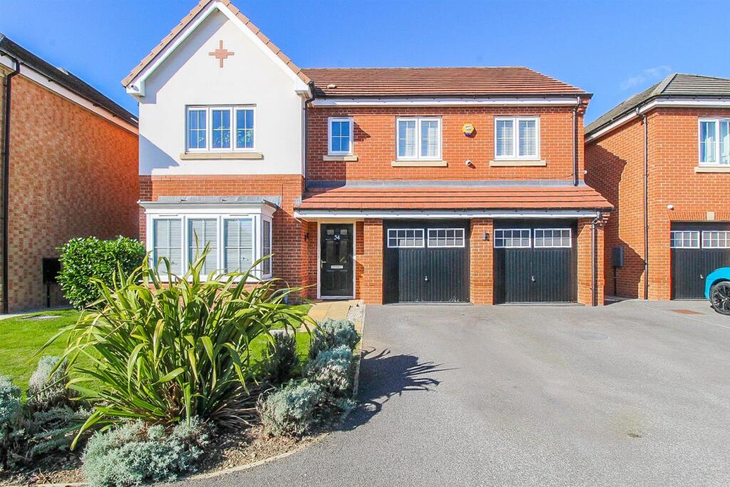 Main image of property: The Fouracres, Wakefield
