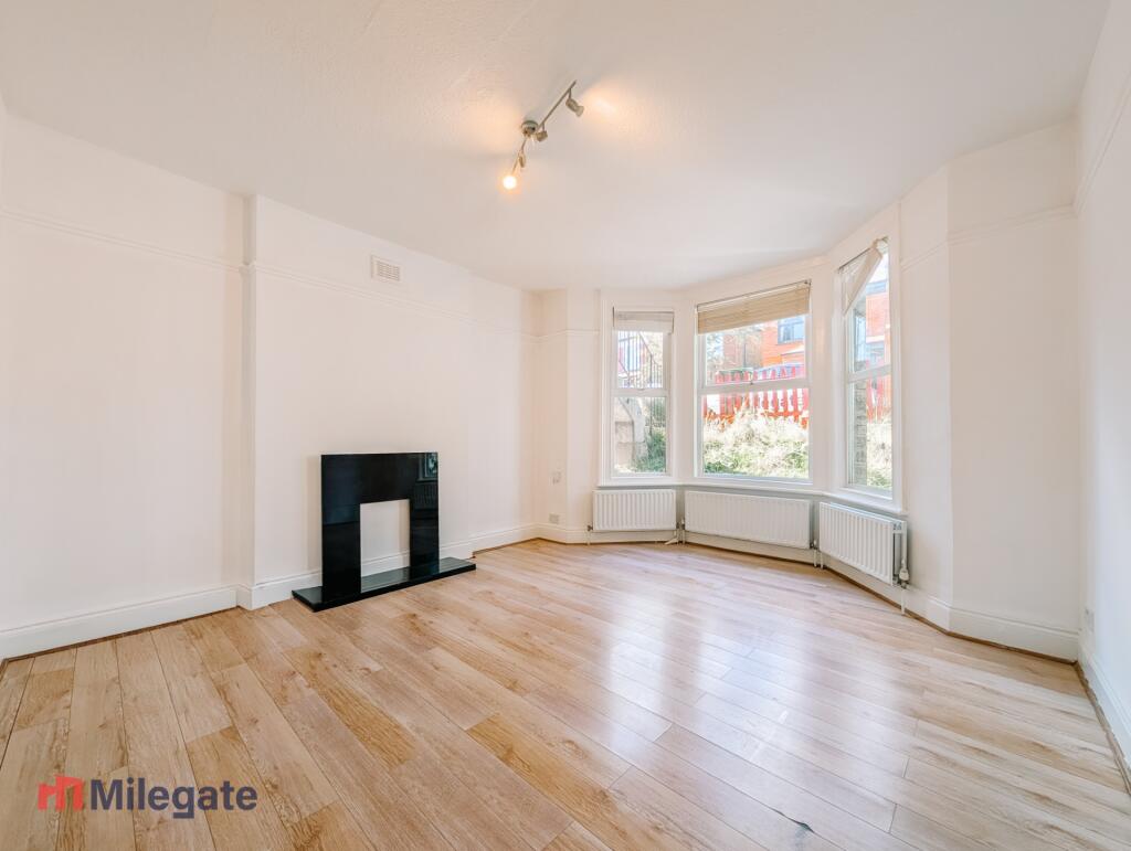 Main image of property: Selsdon Road, London, SE27