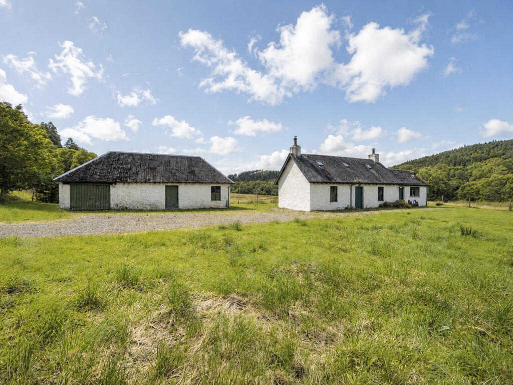 Main image of property: 6 Easter Mandally, Mandally, Invergarry, PH35 4HP