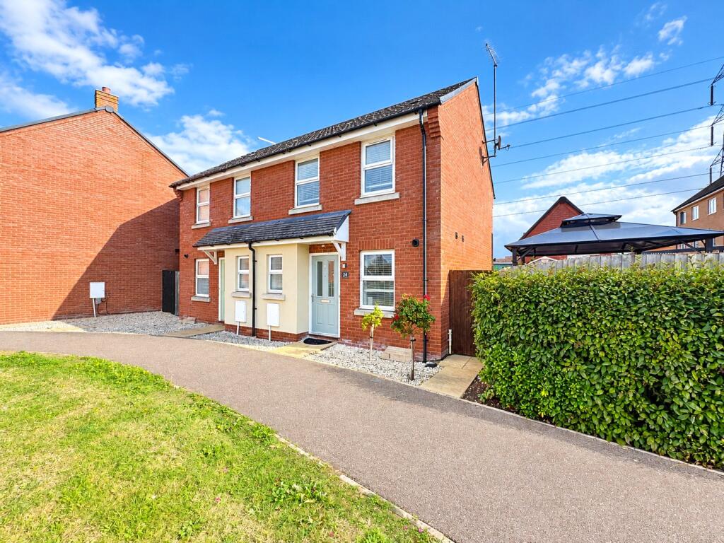 Main image of property: Paradise Orchard, Aylesbury, Buckinghamshire