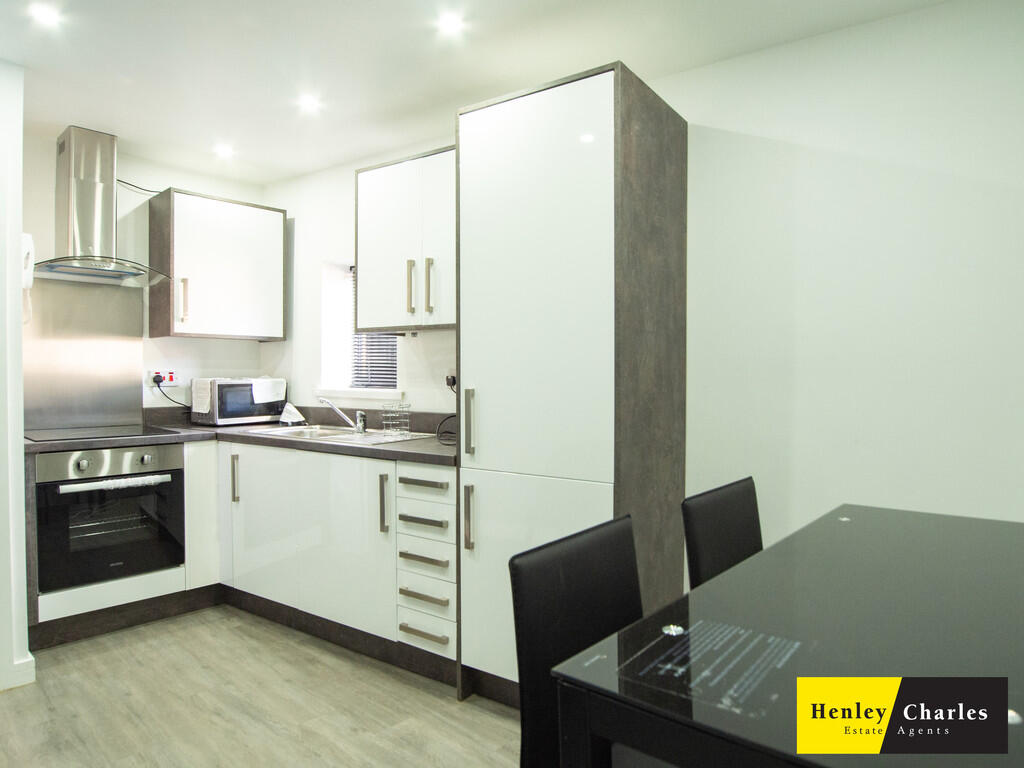 Main image of property: High Street, Harborne, Birmingham