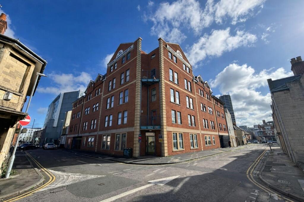 Main image of property: 2 Harding Street, Swindon, Wiltshire