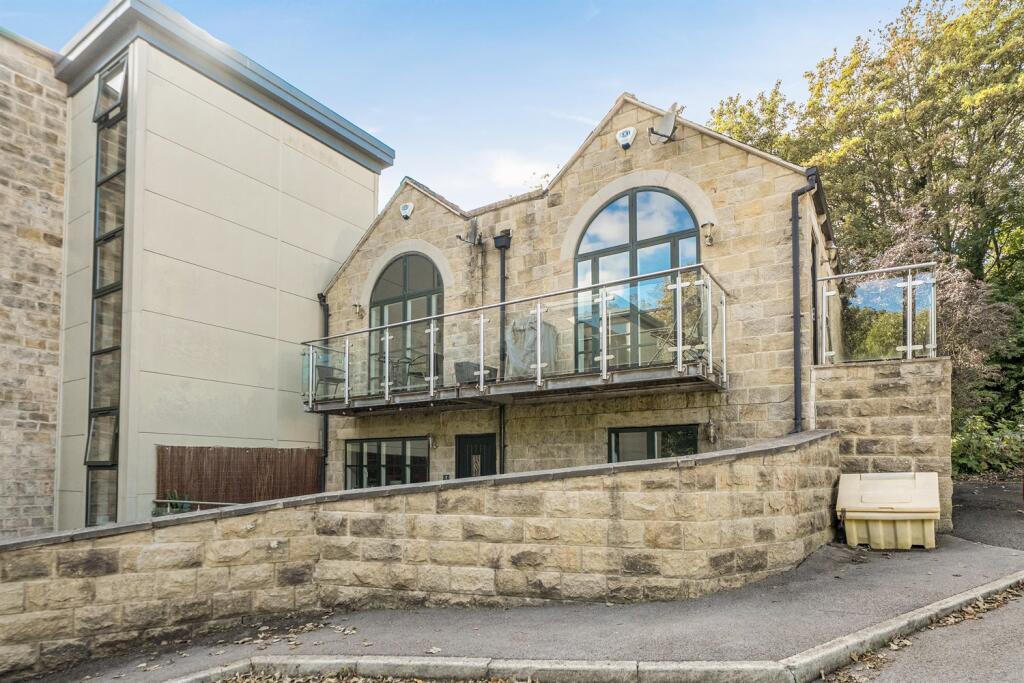 Main image of property: Troy Road, Horsforth