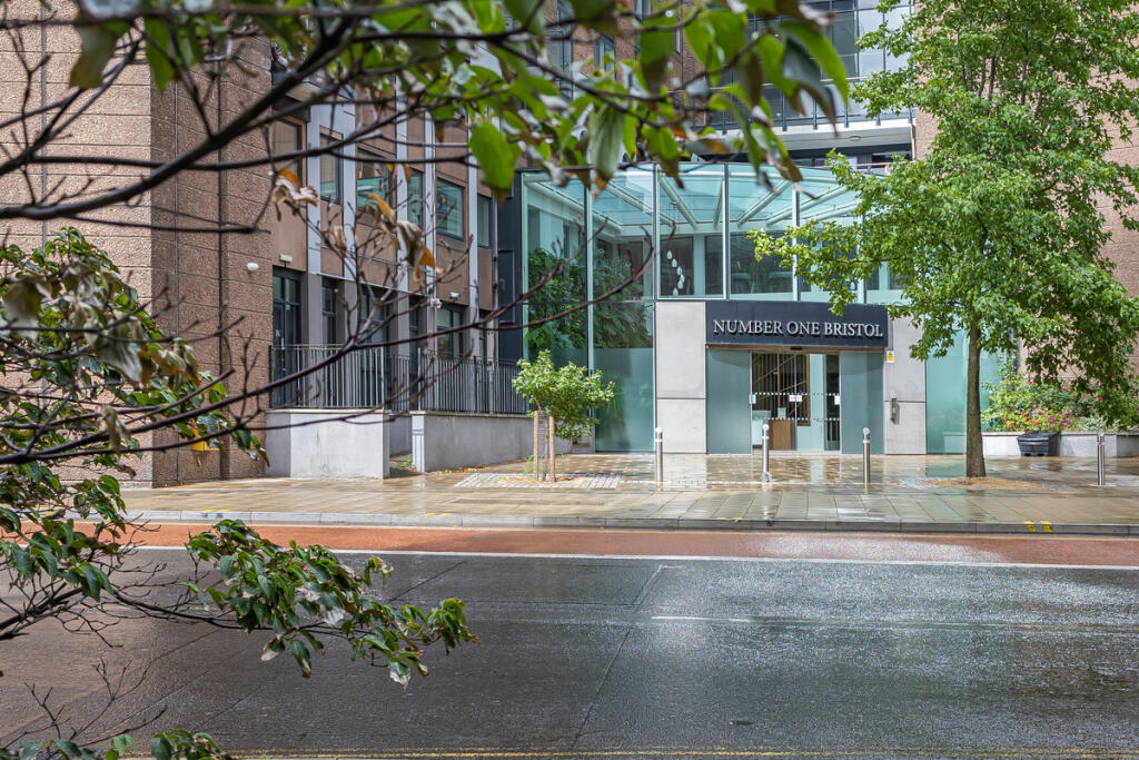Main image of property: Lewins Mead, Bristol, BS1
