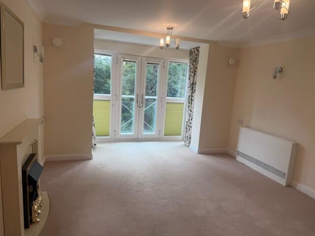 Main image of property: 26 Queen Anne Court, Bristol Road, Quedgeley, Gloucester, GL2 4JY