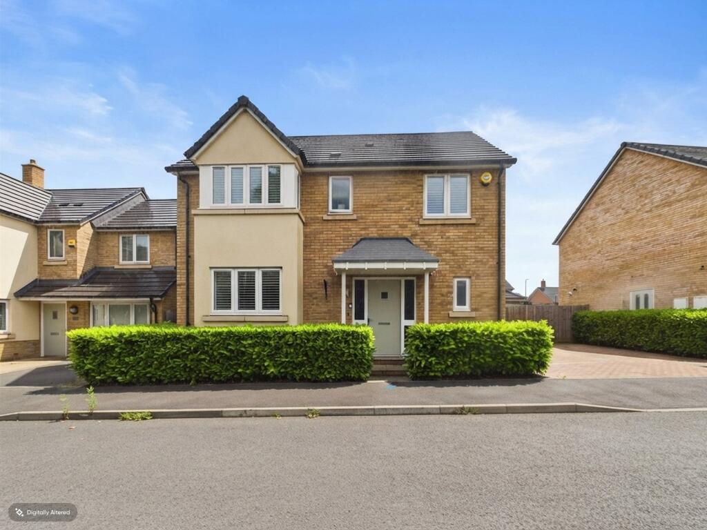 Main image of property: Century Lane, Wexham, Berkshire, SL2