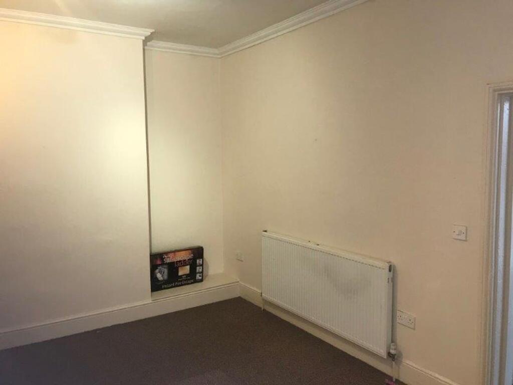 Main image of property: Churchgate, Retford, DN22