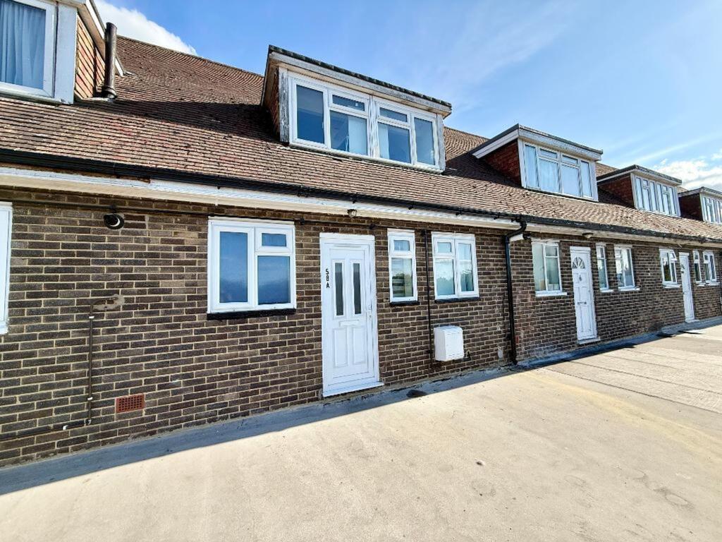 Main image of property: Birdsfoot Lane, Luton, LU3