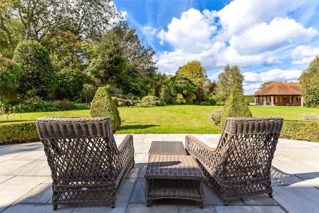 Main image of property: Chichester, Chichester, West Sussex, PO19