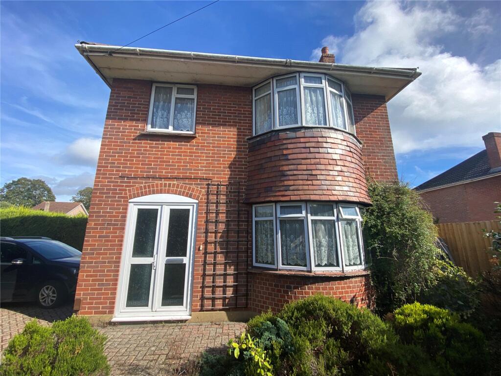 Main image of property: Kinson Road, Kinson, Bournemouth, Dorset, BH10