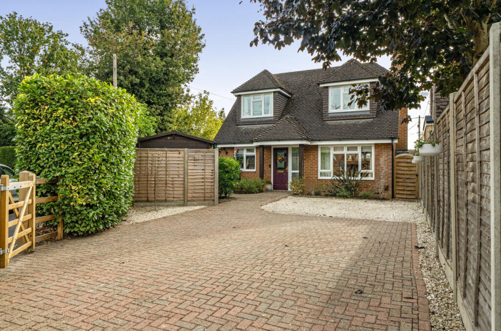 Main image of property: Nash Grove Lane, Finchampstead, Wokingham