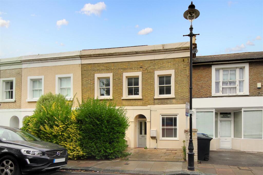 Main image of property: Avenue Road, W3