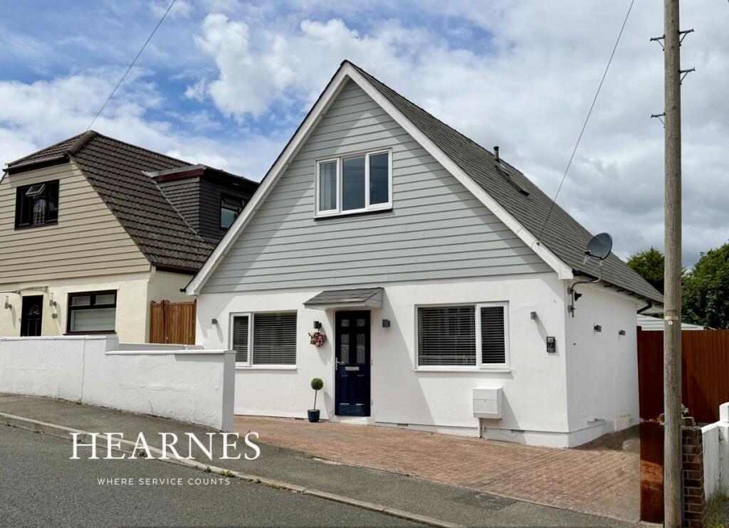 Main image of property: Beresford Road, Parkstone, Poole, BH12