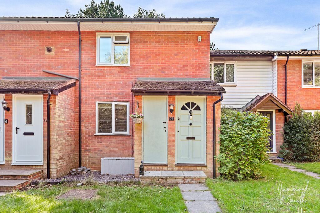 Main image of property: Garnon Mead, Coopersale, CM16