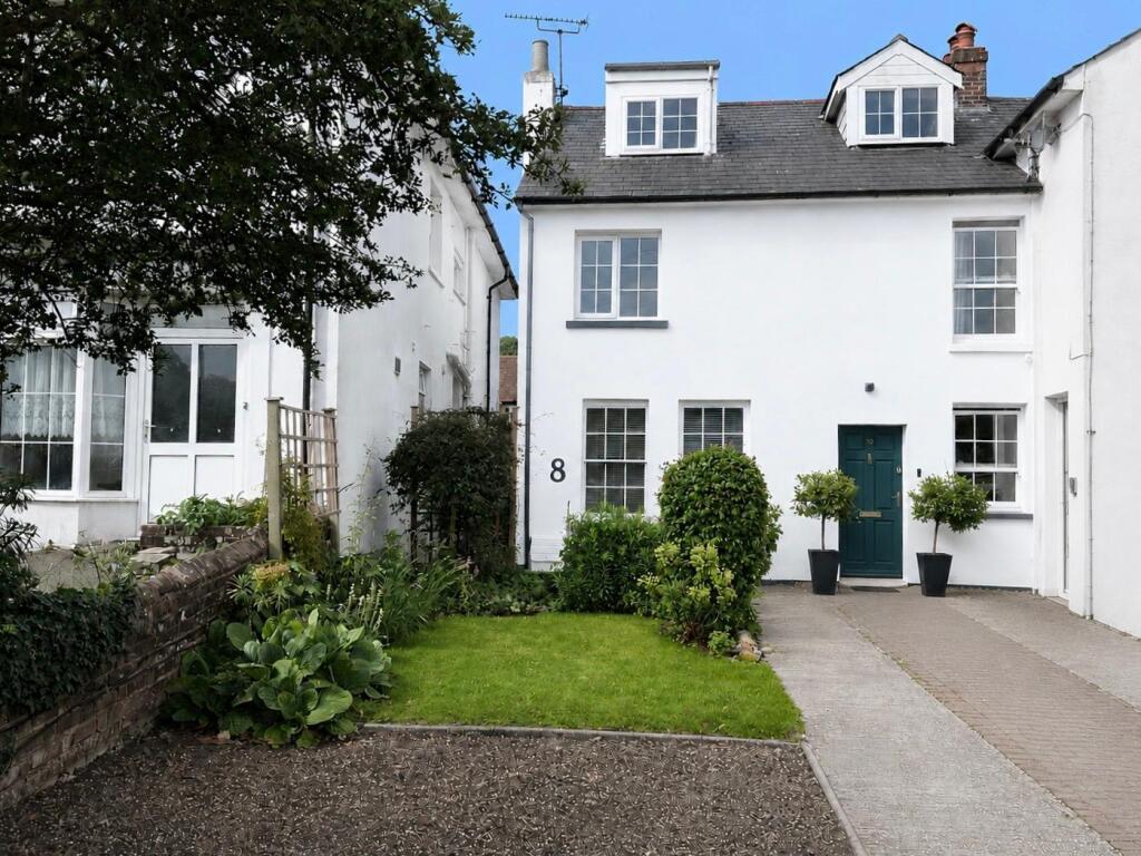 Main image of property: 8 Kennington RoadWillesboroughAshfordKent