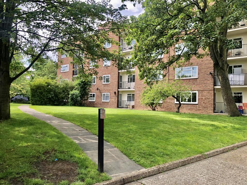 Main image of property: Effra Road, Brixton, SW2