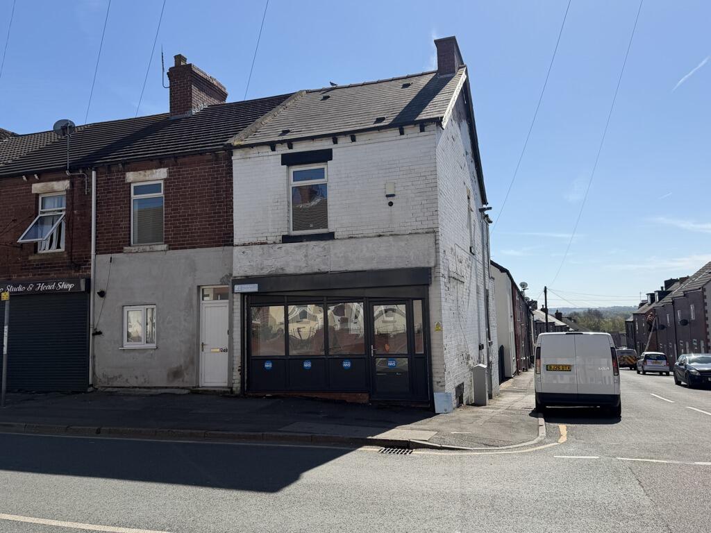 Main image of property: 246 Midland Road, Royston, Barnsley, S714DN 