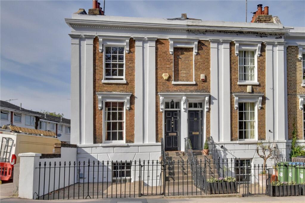 Main image of property: Hillreach, Woolwich, London, SE18