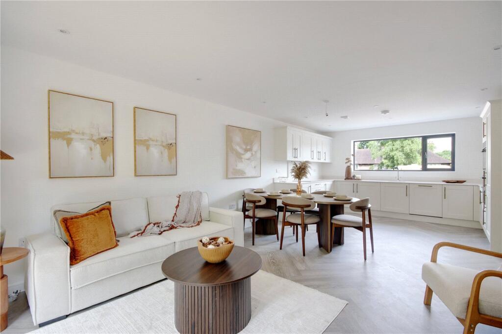 Main image of property: Bradbourne Vale Road, Sevenoaks, Kent, TN13
