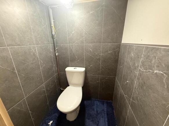 shop toilet.jpeg