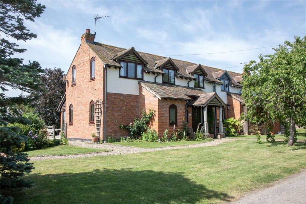 Main image of property: Murcot, Broadway, Worcestershire, WR12
