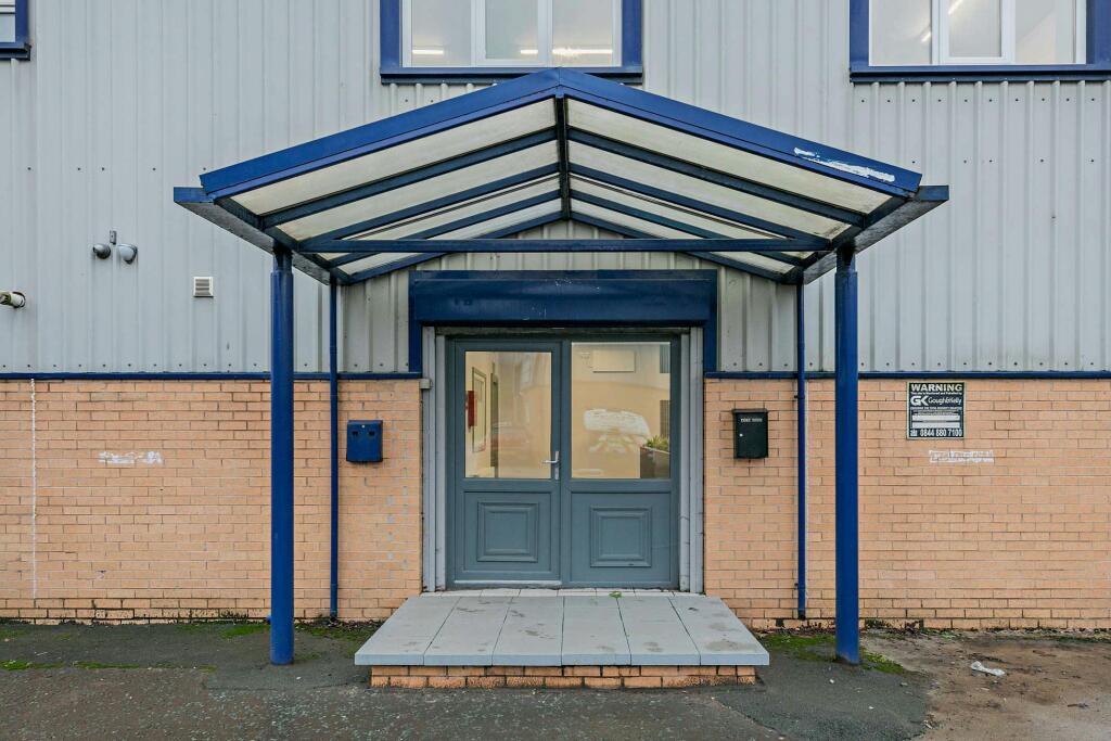 8676130-exterior05-800.jpg