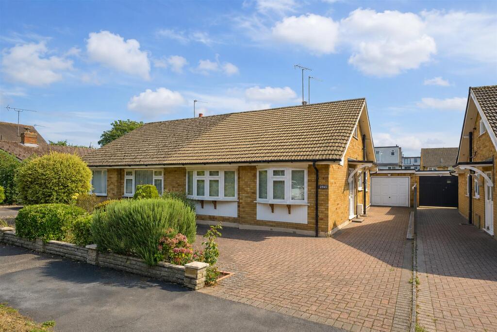 Main image of property: High Road, Leavesden, Watford