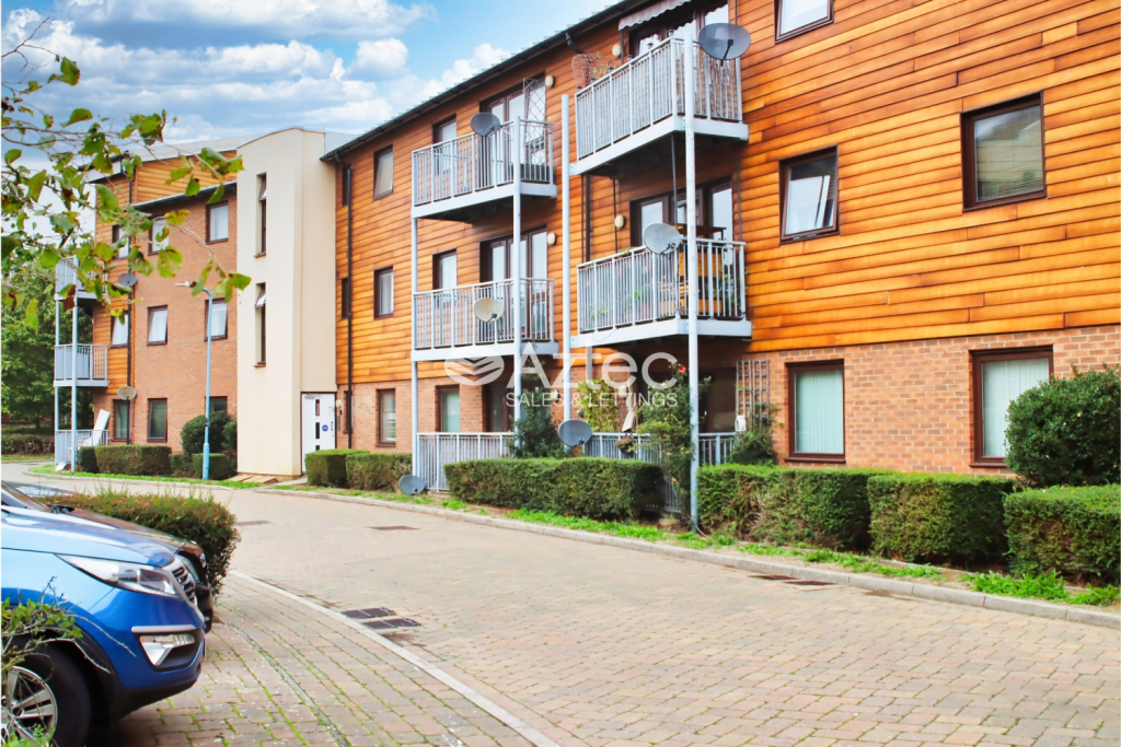 Main image of property: Staverton Grove, Broughton, Milton Keynes, Buckinghamshire, MK10