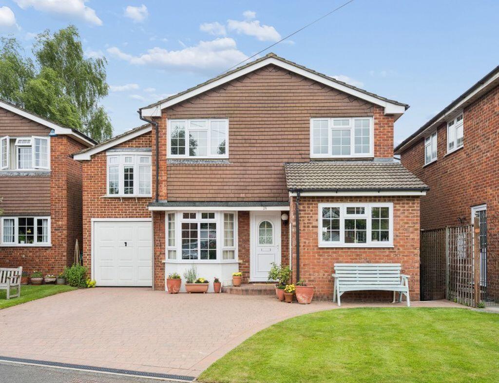 Main image of property: Bovingdon Heights, Marlow
