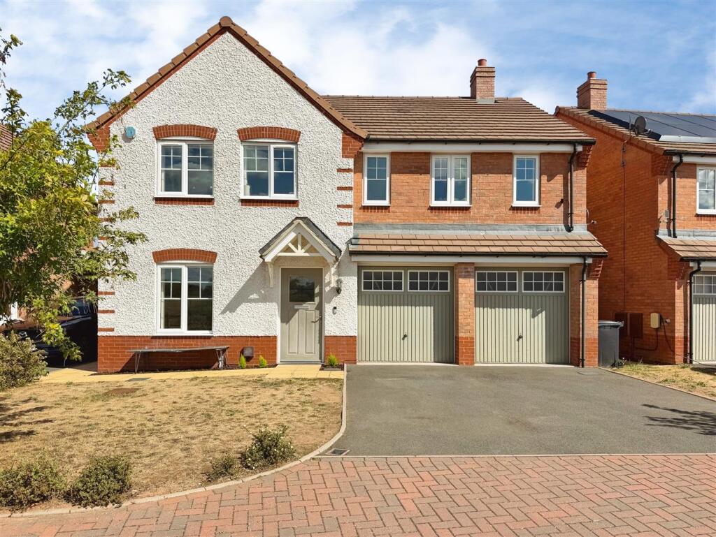 Main image of property: Madan Gardens, Bishops Tachbrook, Leamington Spa