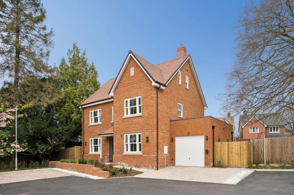 Main image of property: Harvieston Close, Tring, HP23