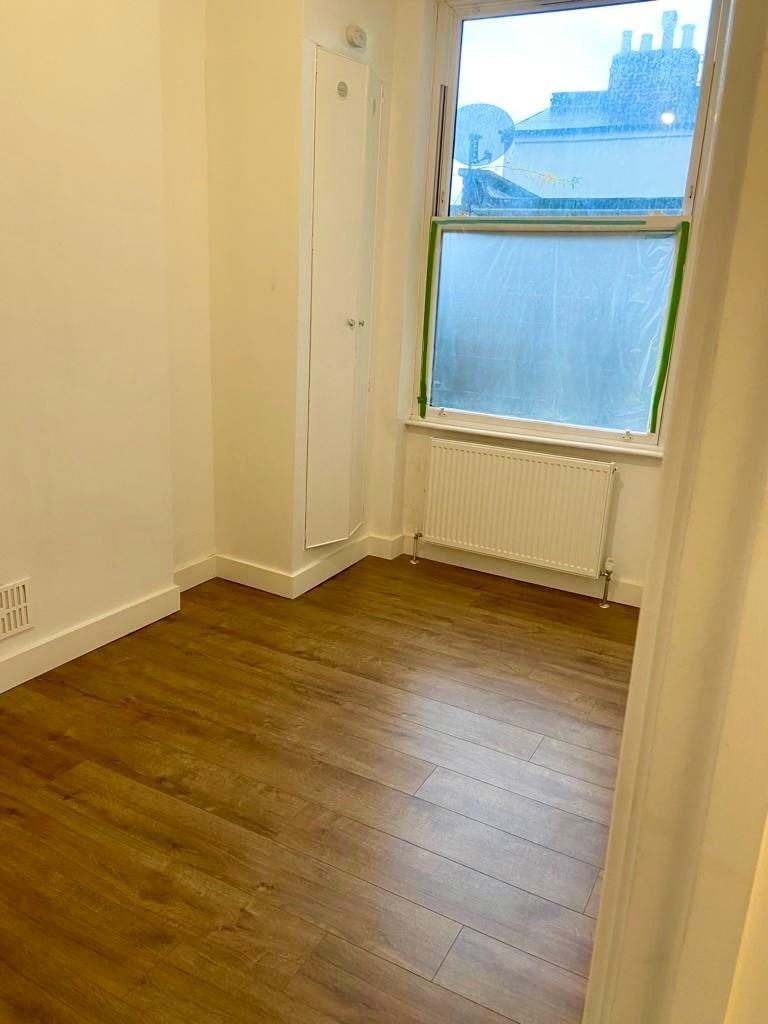 Main image of property: Flat 2  271 The Vale, Acton