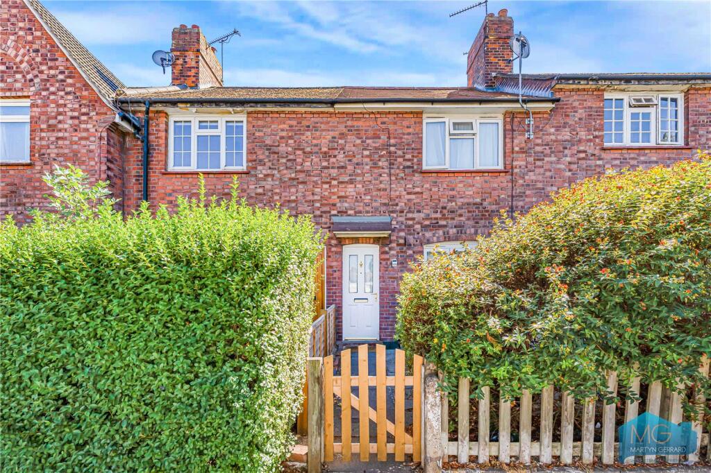 Main image of property: Everington Road, London, N10