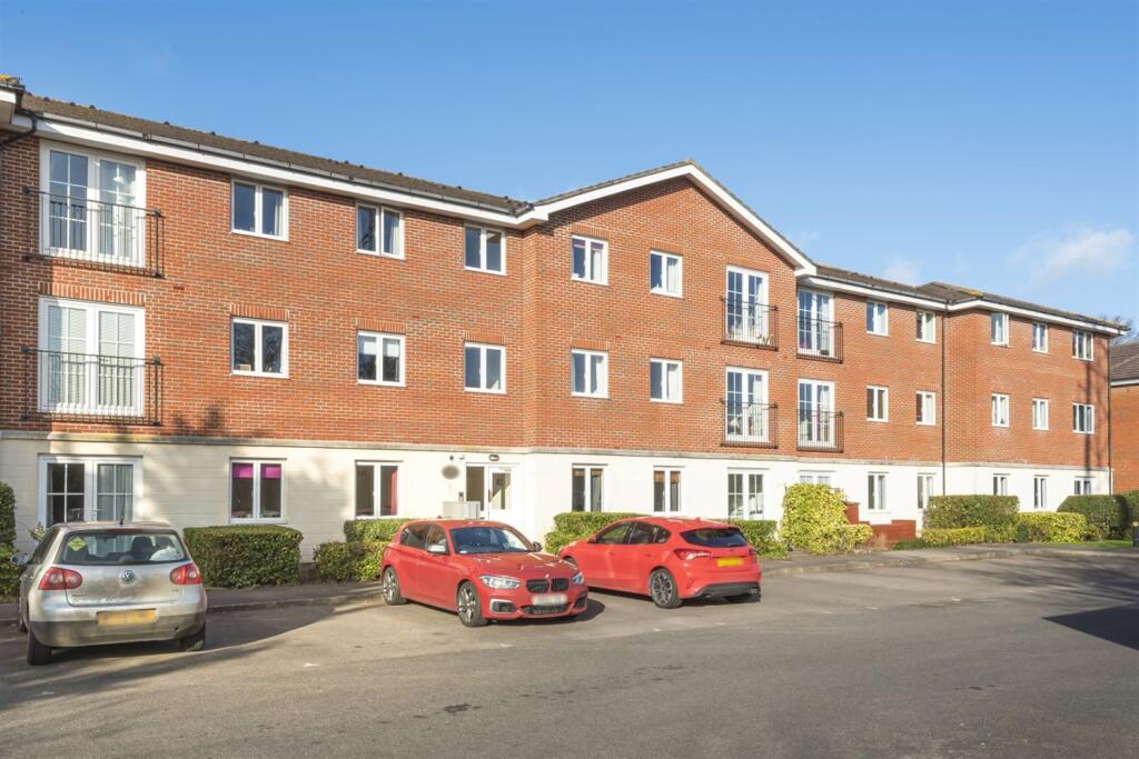 Main image of property: Petworth Court, Brooker's Road, Billingshurst, RH14