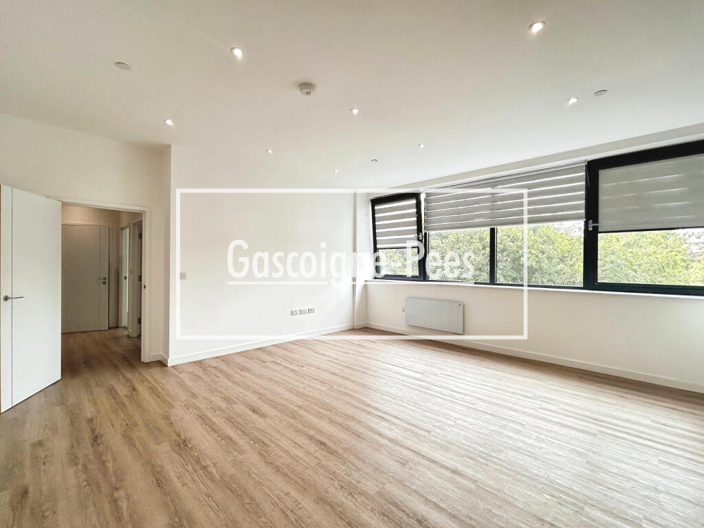 Main image of property: Town Center, Basingstoke, RG21