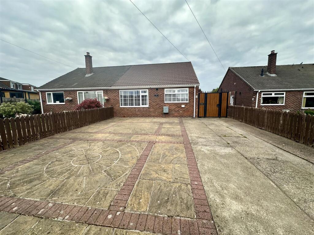 Main image of property: Fountain Close, Liversedge