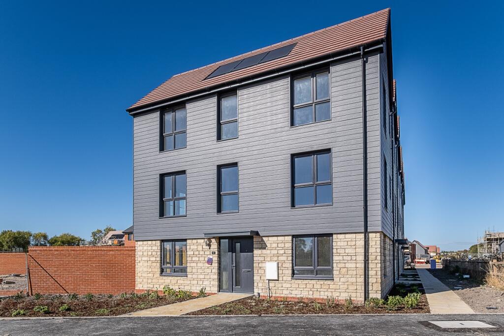 Main image of property: 16 Fossil Way Didcot OX11