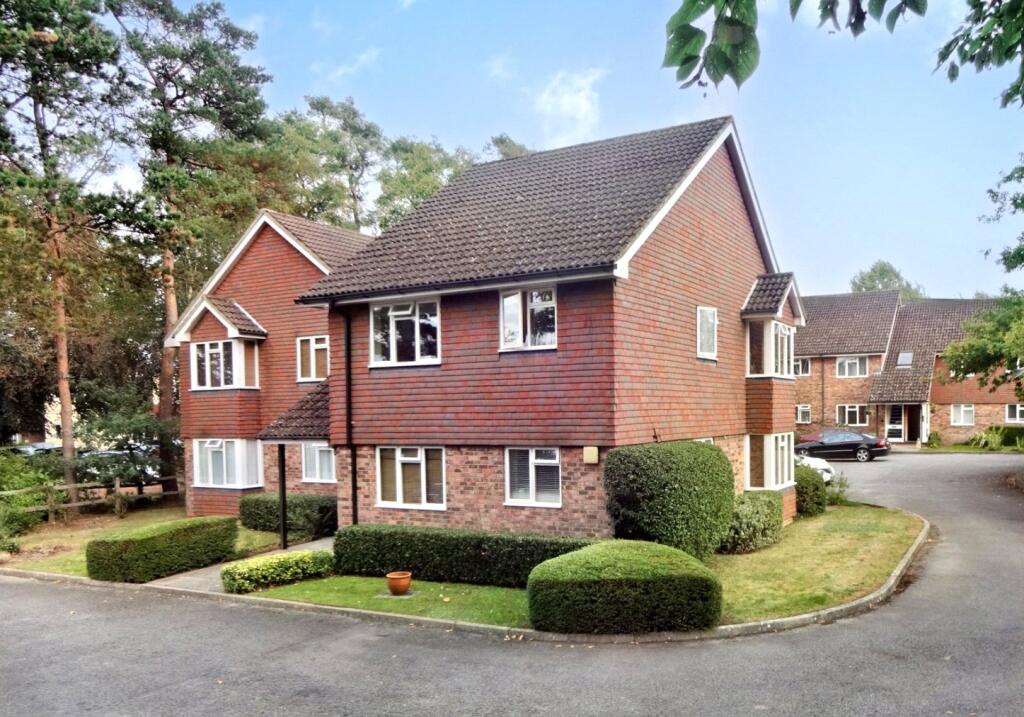 Main image of property: Trimmers Field, Farnham, Surrey, GU9