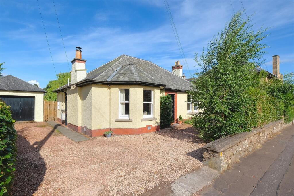 Main image of property: 6 West Park Road, Cupar