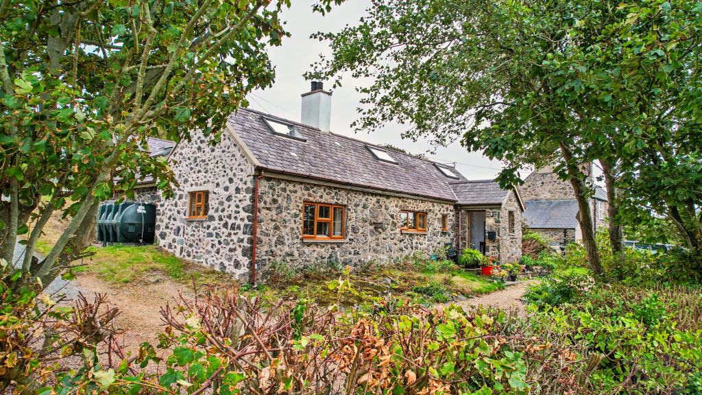 Main image of property: Cae Forys Newydd, Aberdaron