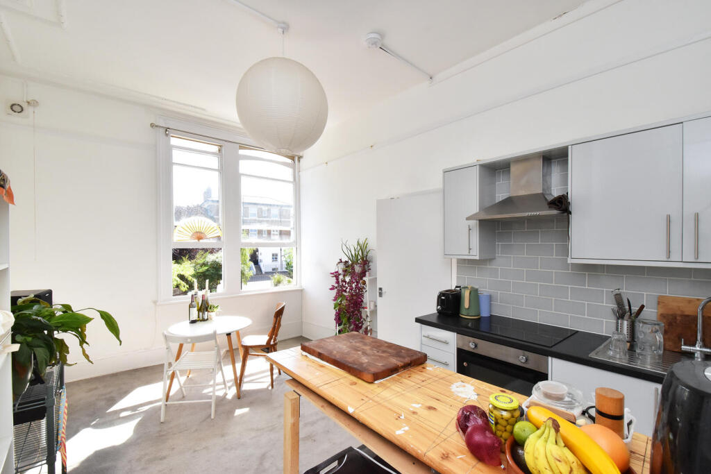 Main image of property: East Dulwich Road, London