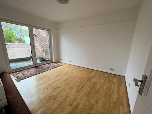 Main image of property: Ewell Road, Surbiton, KT6